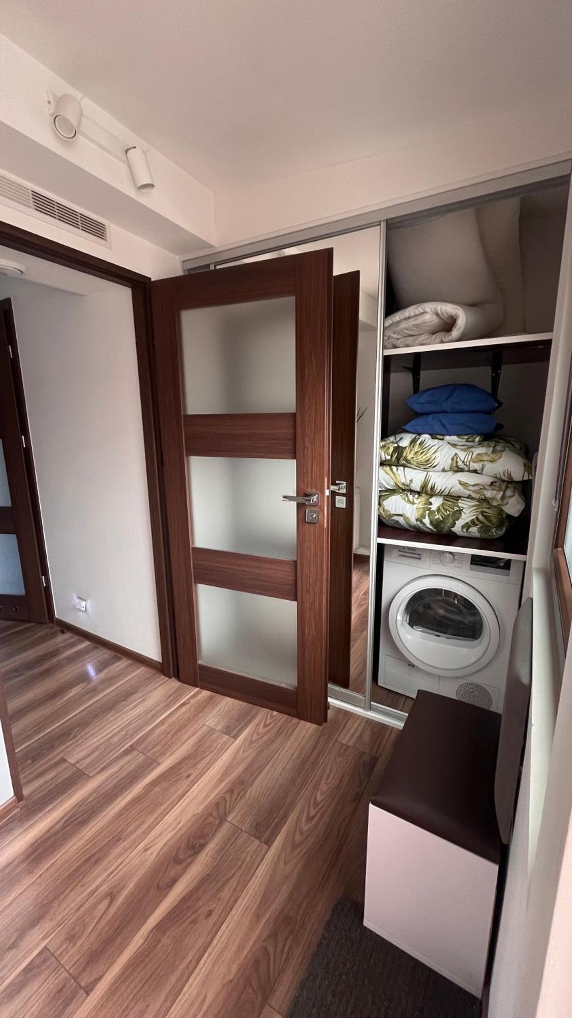 Apartament Crooked Stairs 지엘로나구라 외부 사진