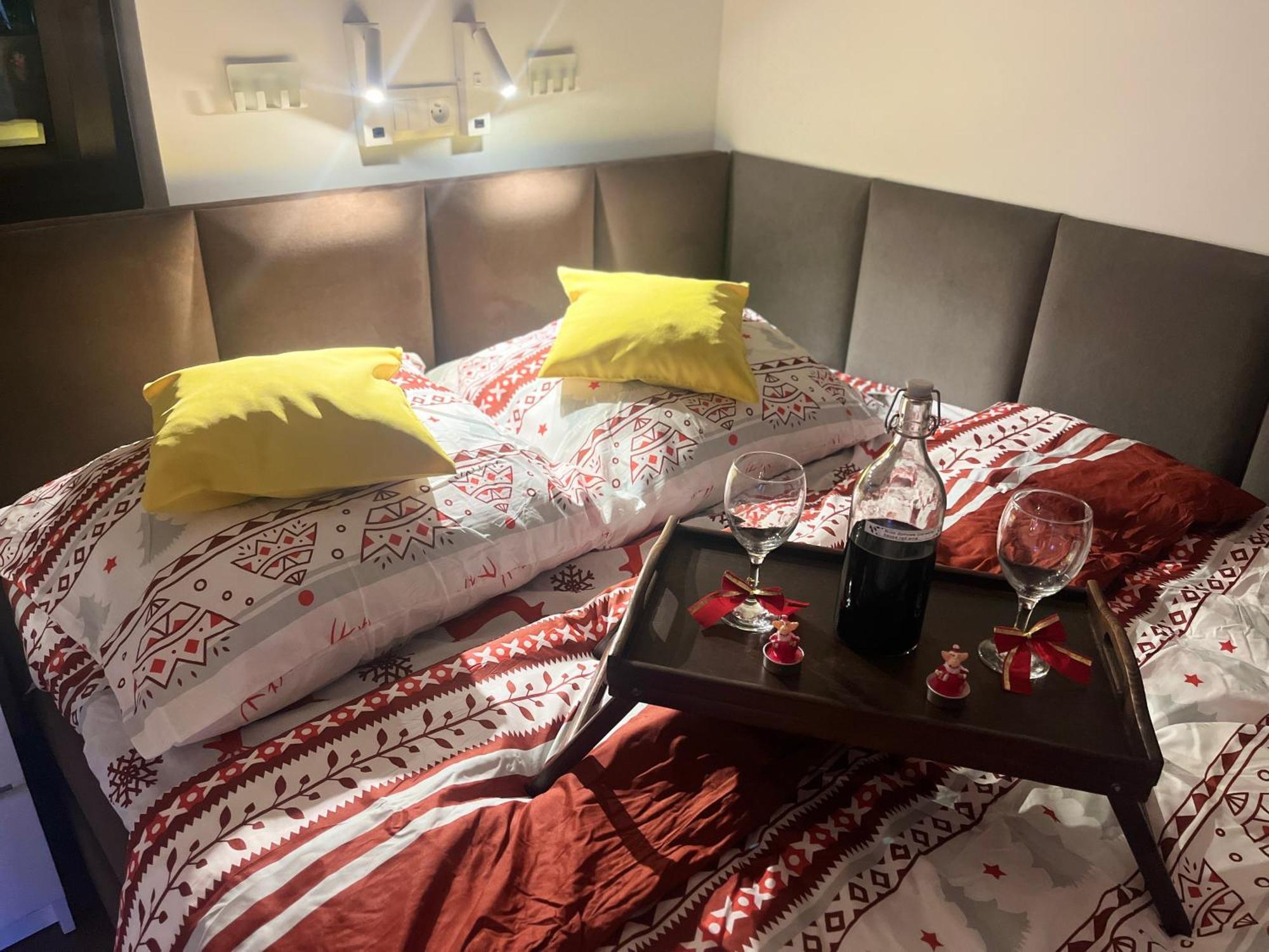 Apartament Crooked Stairs 지엘로나구라 외부 사진