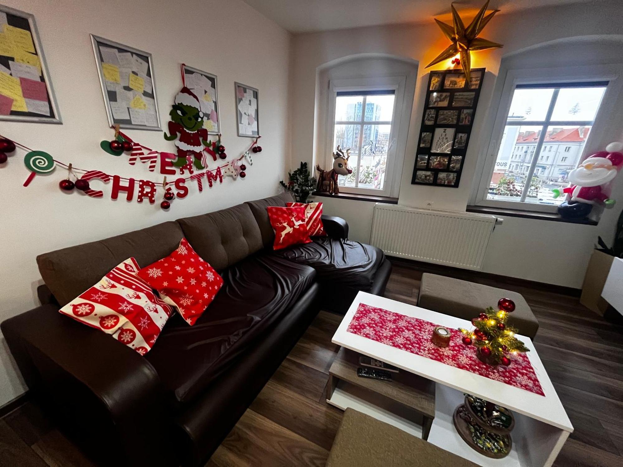 Apartament Crooked Stairs 지엘로나구라 외부 사진