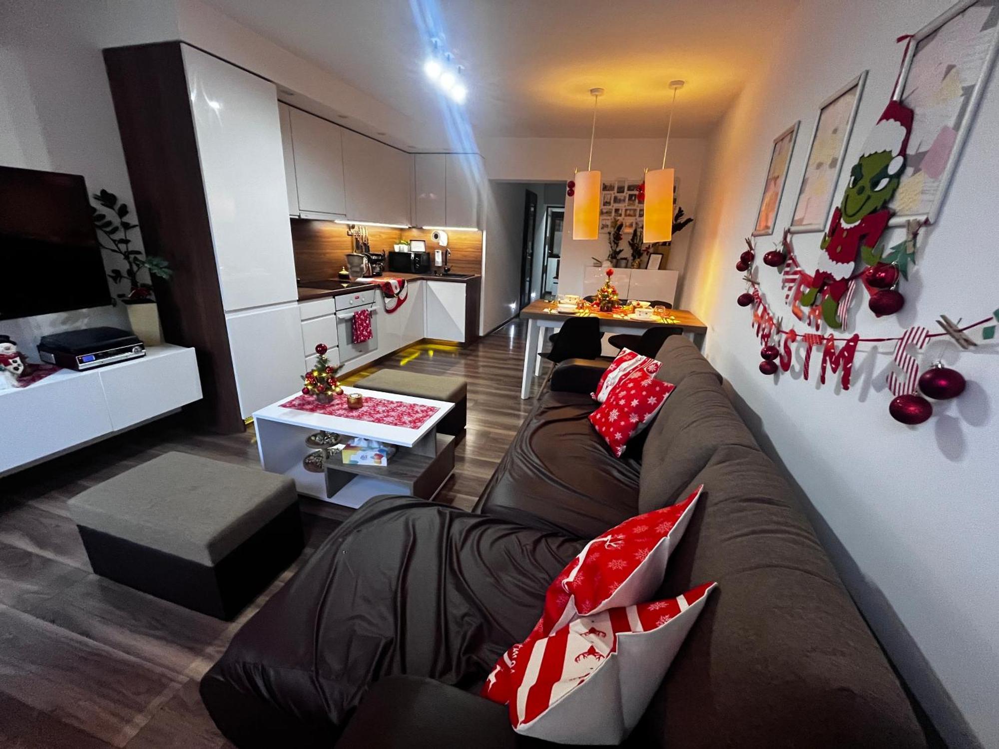 Apartament Crooked Stairs 지엘로나구라 외부 사진