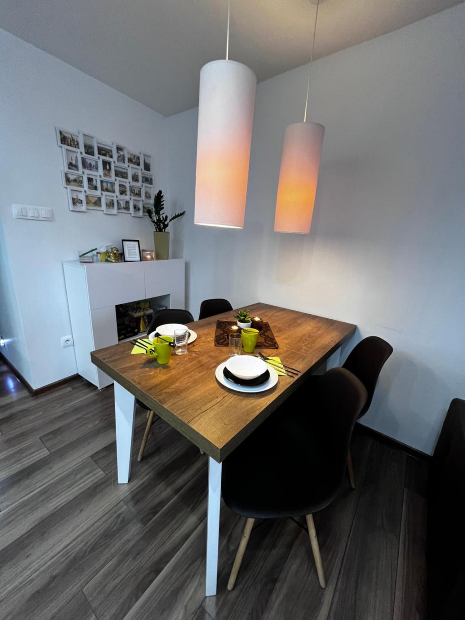 Apartament Crooked Stairs 지엘로나구라 외부 사진